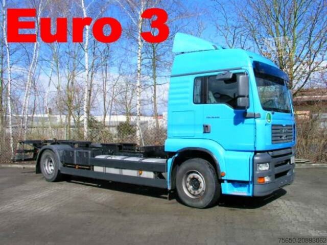 Camion porte-caisses amovibles MAN TGA 02  18.410 TGA2 Achs BDF- LKW