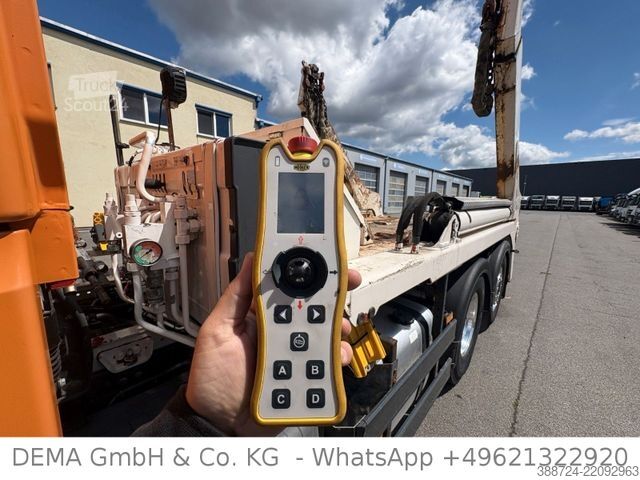 Sklápacie nákladné vozidlo MERCEDES-BENZ Actros 2551*E6a*Retarder*Meiller*Lenk+Lift*Funk