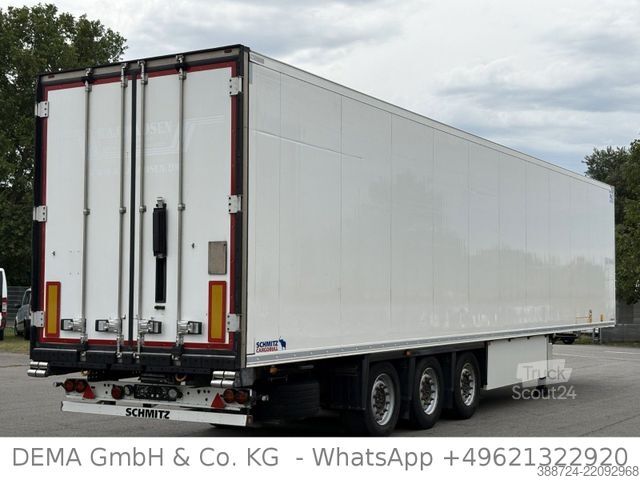 Hűtő félpótkocsi SCHMITZ CARGOBULL SCBS3B*5 Rohrbahnen*Fleischhang*Schmitz-Achsen*