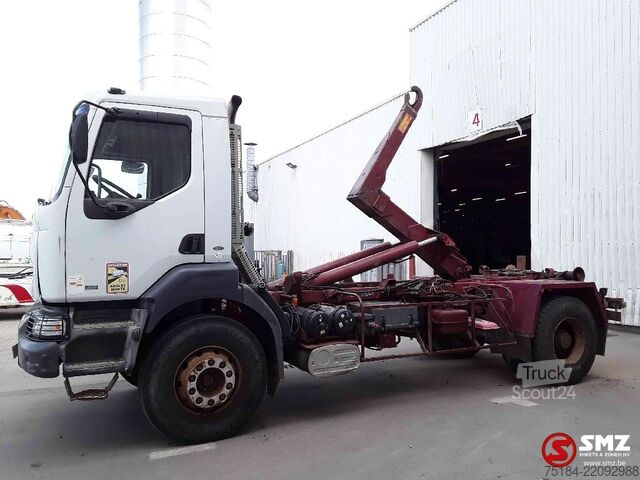 Preprava kontajnerov Renault Kerax 300