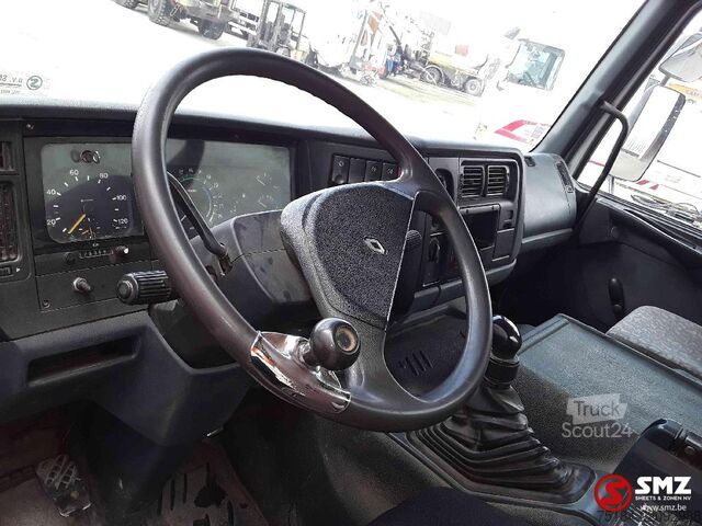 Preprava kontajnerov Renault Kerax 300