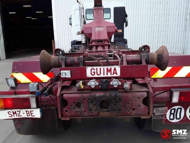 Preprava kontajnerov Renault Kerax 300