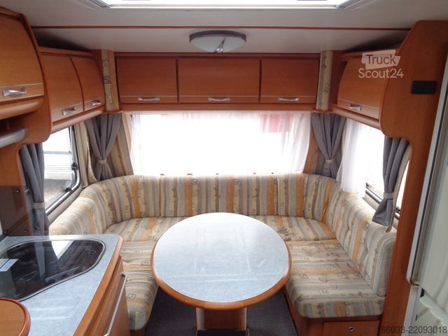 Asuntovaunu LMC Favorit 520 HTE *Vorzel*Mover*Markise*Heckbad*