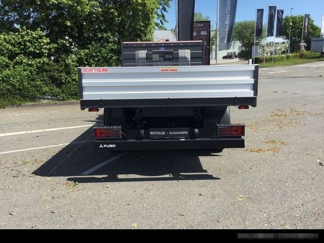 Furgonetka pick-up MITSUBISHI eCanter 7C18e M-Batterie Pritschenaufbau / LED