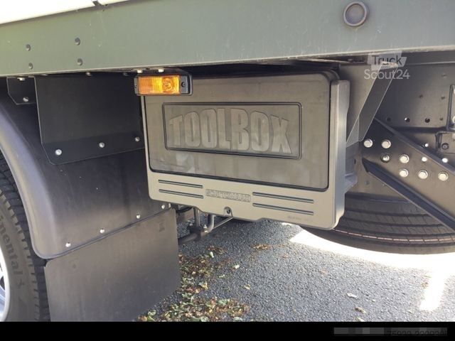 Furgonetka pick-up MITSUBISHI eCanter 7C18e M-Batterie Pritschenaufbau / LED