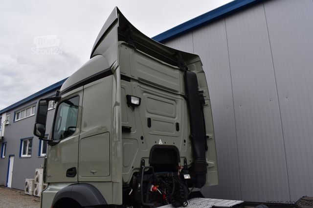 Štandardný ťahač MERCEDES-BENZ Actros 1843 LS 4x2 E6 Retarder