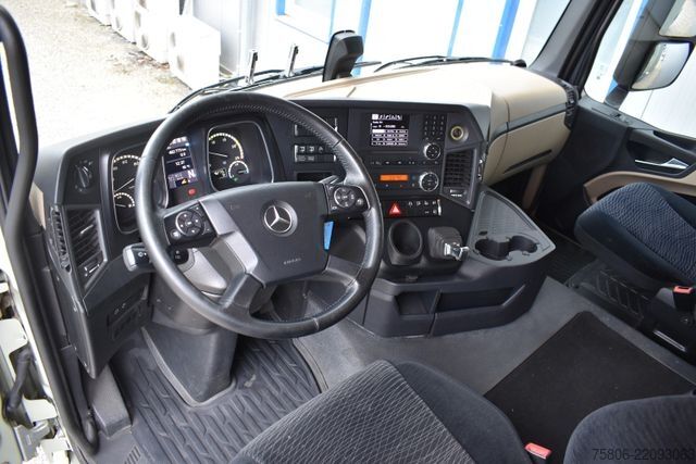 Štandardný ťahač MERCEDES-BENZ Actros 1843 LS 4x2 E6 Retarder