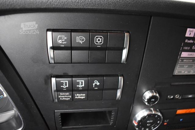 Štandardný ťahač MERCEDES-BENZ Actros 1843 LS 4x2 E6 Retarder