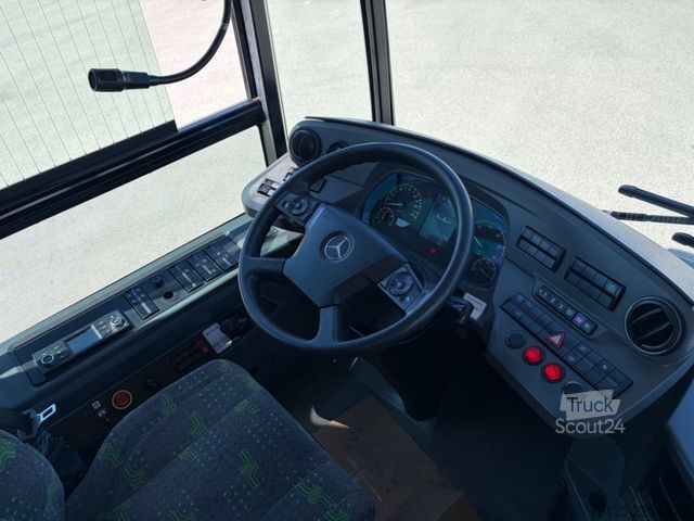 Mestni avtobus MERCEDES-BENZ Citaro K Kurz 10,63 / Klima / Original /