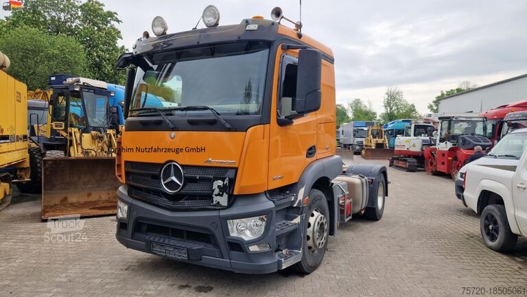 Véhicule utilitaire Mercedes-Benz 1840 Actros, 3x vorhanden, identisch deutsche Fahrzeuge einsatzbereit