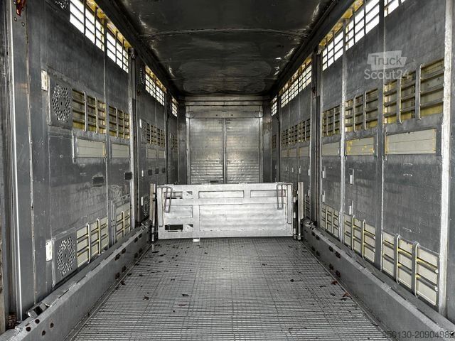 Remorcă pentru transport cai MENKE-JANZEN 3.Stock Viehanhänger Aggregat/Hubdach/Liftachse