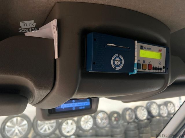 Šaldytuvo kėbulo furgonas RENAULT Master Kühlkoffer ThermoKing V300 Max - 20C.