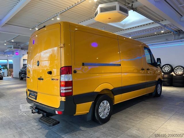 Furgoneta MERCEDES-BENZ Sprinter 313/316 CDI Lang*AHK*Regale*Garantie