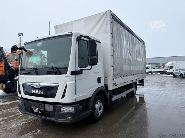 Samochód dostawczy z plandeką MAN 8.180 TGL BL Schiebeplane Klima 3 Sitzer