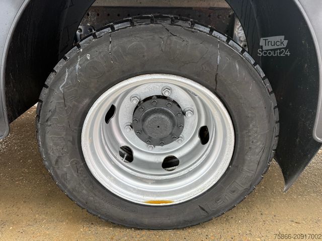 Samochód dostawczy z plandeką MAN 8.180 TGL BL Schiebeplane Klima 3 Sitzer