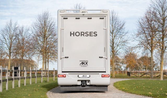 Kamion za prevoz stoke MERCEDES-BENZ ACTROS S  2640 AKX . POP-OUT 7 Pferde