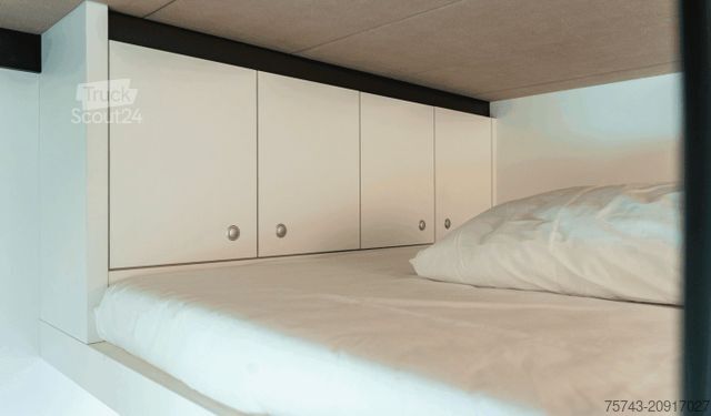 Kamion za prevoz stoke MERCEDES-BENZ ACTROS S  2640 AKX . POP-OUT 7 Pferde