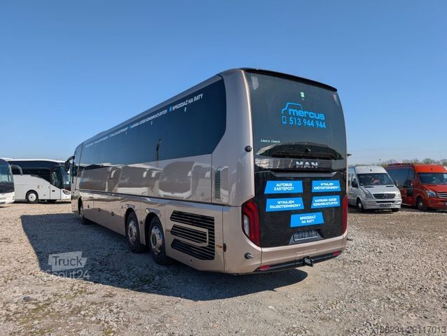 Diaľkový autobus MAN Lions Coach R08