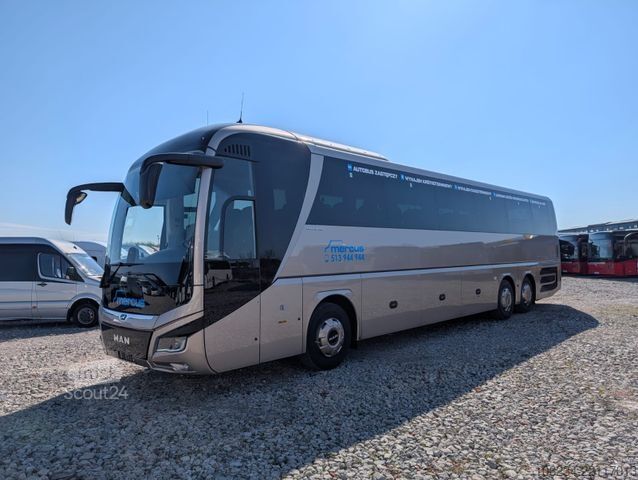 Diaľkový autobus MAN Lions Coach R08