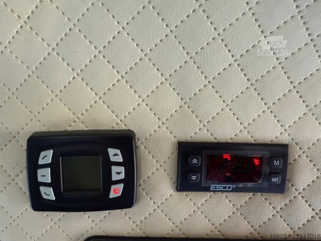 Autobus MERCEDES-BENZ Sprinter 519
