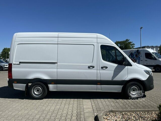 Fourgon tôlé Mercedes-Benz Sprinter 317 CDI HD Select AHZV 3,5t+LED+NAVI+Navi