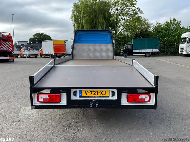 Fourgon porte-voitures Volkswagen Crafter 35 2.0 TDI met Nieuwe Oprijcarrosserie