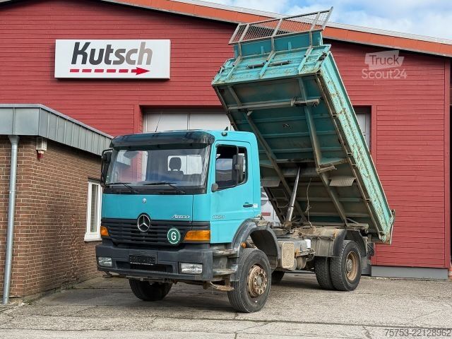 Tresidig tipplastbil MERCEDES-BENZ 1823K 3-Seiten Kipper, PMK 2 grüne Plakette