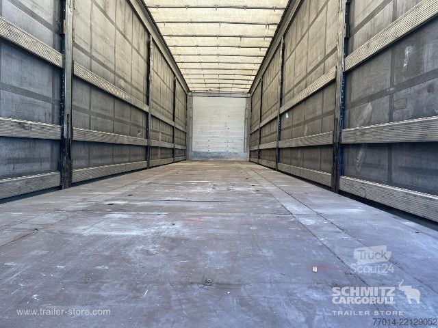 مقطورة نصفية مفتوحة مع قماش مشمع Schmitz Cargobull Curtainsider Coil