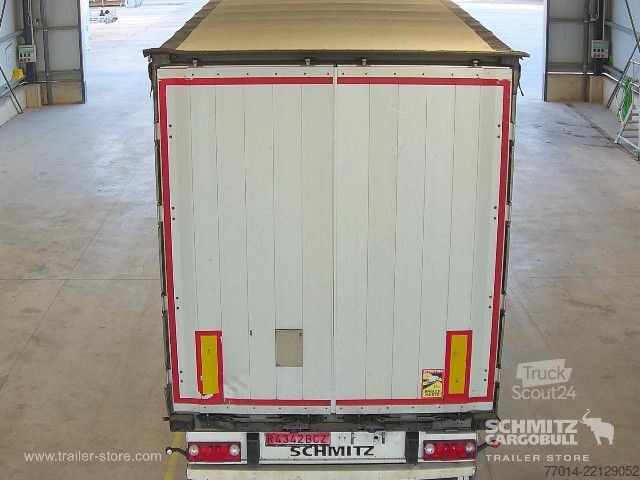 مقطورة نصفية مفتوحة مع قماش مشمع Schmitz Cargobull Curtainsider Coil