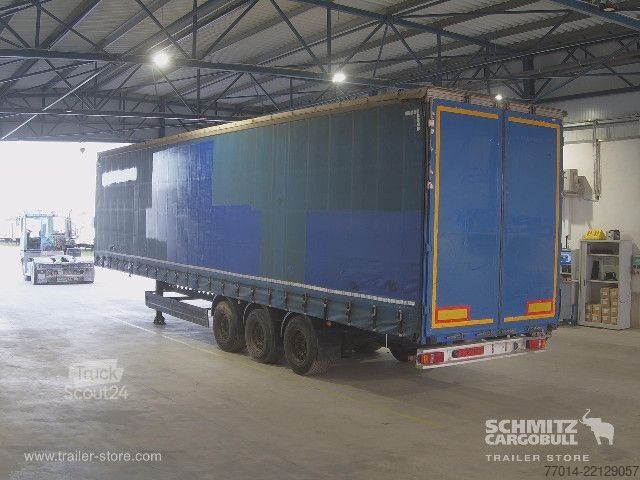 Відкритий напівпричіп з тентом Berger Curtainsider Standard