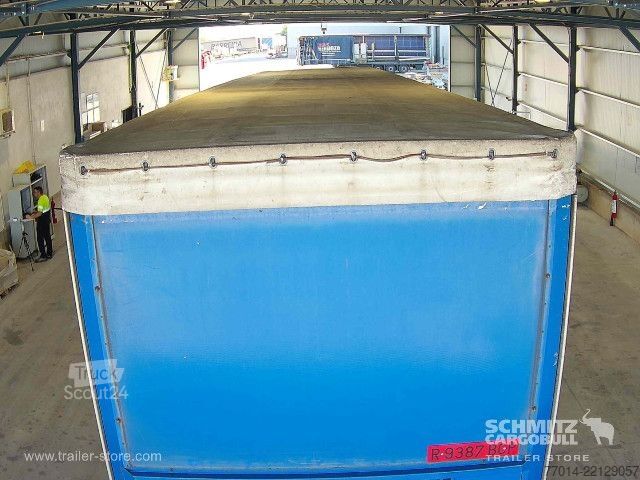 Відкритий напівпричіп з тентом Berger Curtainsider Standard