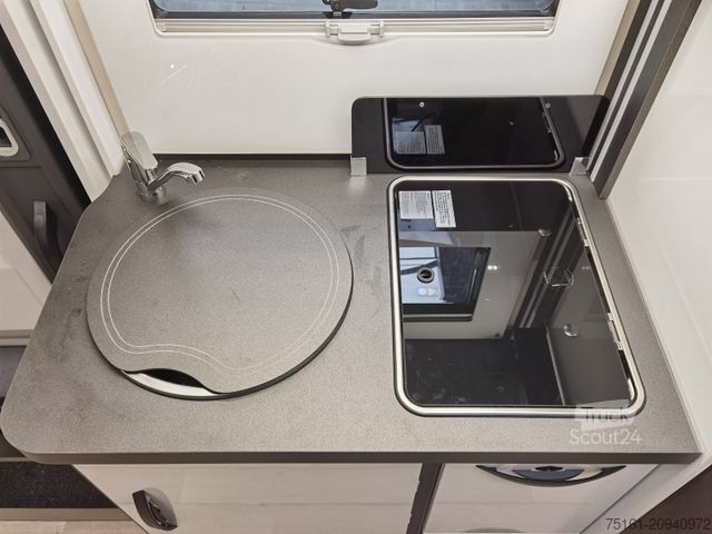 Autorulotă semi-integrată FORSTER T 699 EB /-2025-/ 140PS/ EINZELBETTEN & HUBBETT