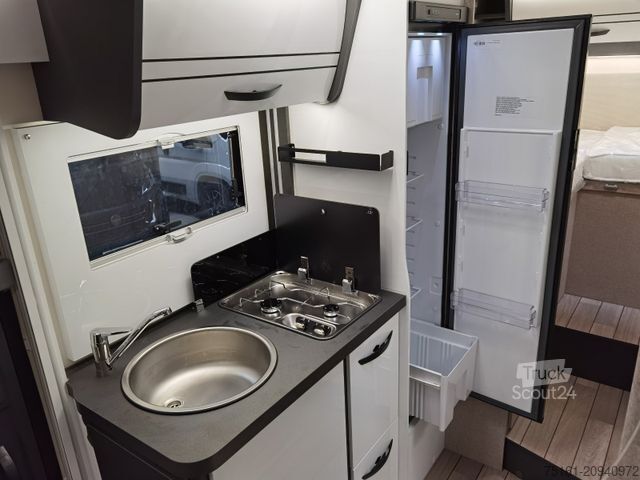 Autorulotă semi-integrată FORSTER T 699 EB /-2025-/ 140PS/ EINZELBETTEN & HUBBETT