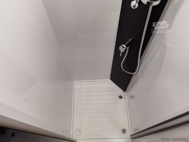 Camping-car semi-intégré CHAUSSON 640 ULTIMATE / -2026- / 180PS-8G. / XXL- HUBBETT