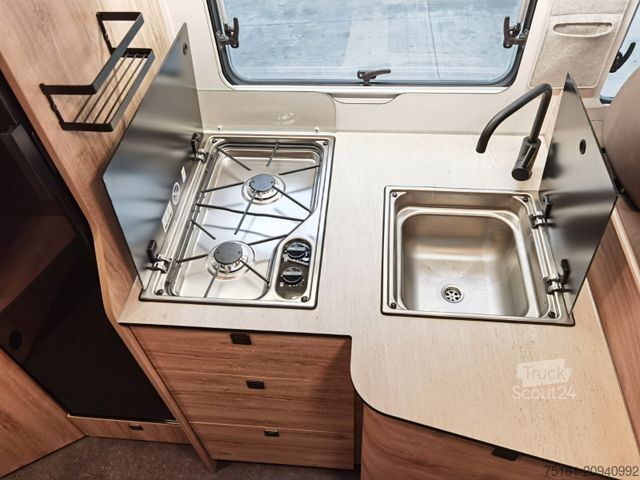 Yarı entegre karavan EURAMOBIL PROFILA T 695 EB / MODELL 2026 / EINZELBETTEN