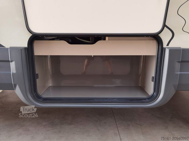 Halvintegreret autocamper EURAMOBIL XTURA 686 EF / MODELL 2026 /4x4 /TOP-AUSSTATTUNG