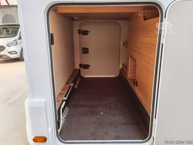 Teilintegriertes Wohnmobil WEINSBERG CARACOMPACT 600 MEG EDITION PEPPER /EINZELBETTEN