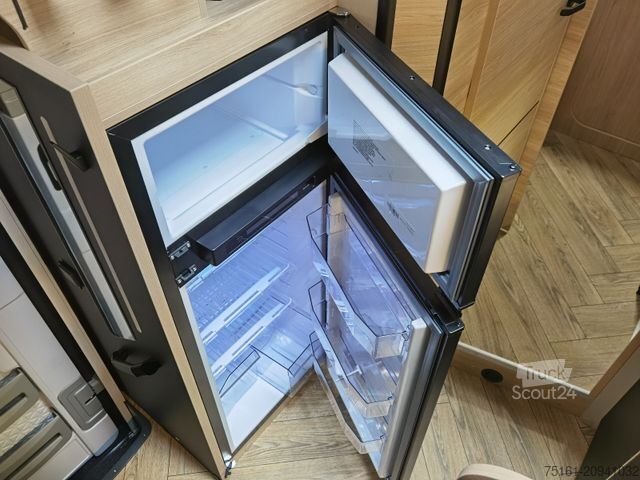 Halvintegreret autocamper CHAUSSON 724 ETAPE - LINE /140PS /ZUBEHÖR & CONNECT PAKET