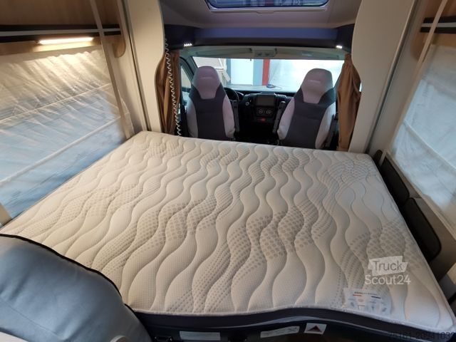 Halvintegreret autocamper CHAUSSON 724 ETAPE - LINE /140PS /ZUBEHÖR & CONNECT PAKET