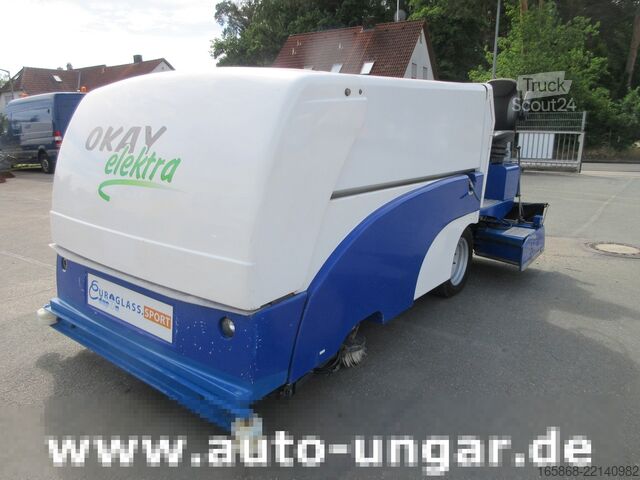 Macchina per la manutenzione del ghiaccio Dupon Zamboni Elektra 80V IceResurfacer