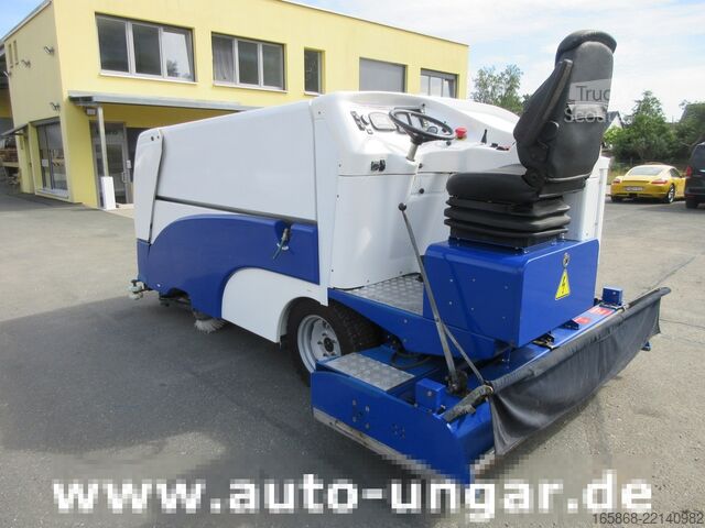 Macchina per la manutenzione del ghiaccio Dupon Zamboni Elektra 80V IceResurfacer