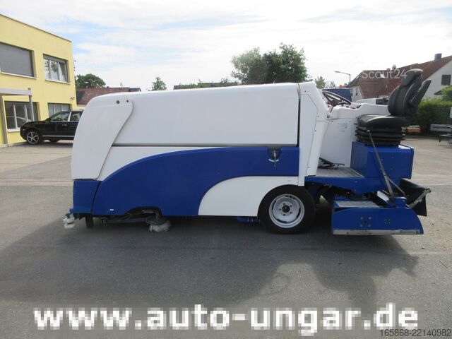 Macchina per la manutenzione del ghiaccio Dupon Zamboni Elektra 80V IceResurfacer