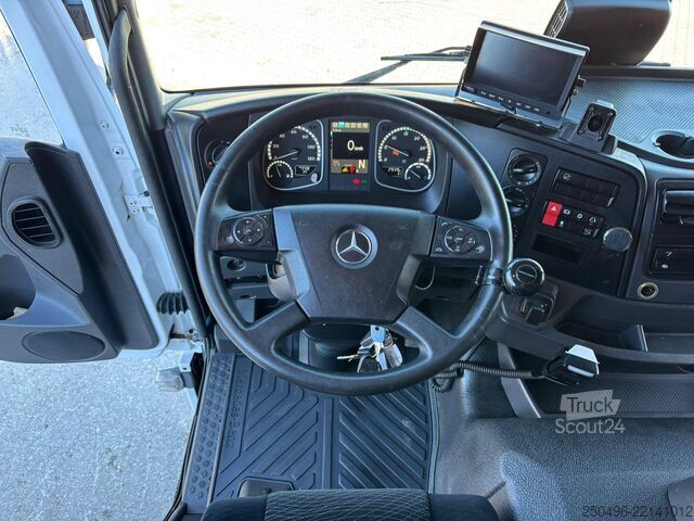 Těleso skříně Mercedes-Benz Atego 1524 4x2 BOX L=7509 mm