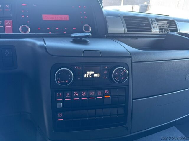  MAN TGL 12.180 / Euro 6 / Tail Lift / NL Truck