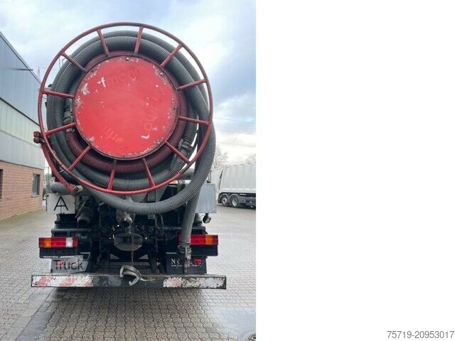 Vakuuminė cisterna sunkvežimis Mercedes-Benz 1828 4x4 Atego Saugwagen 11.000ltr.
