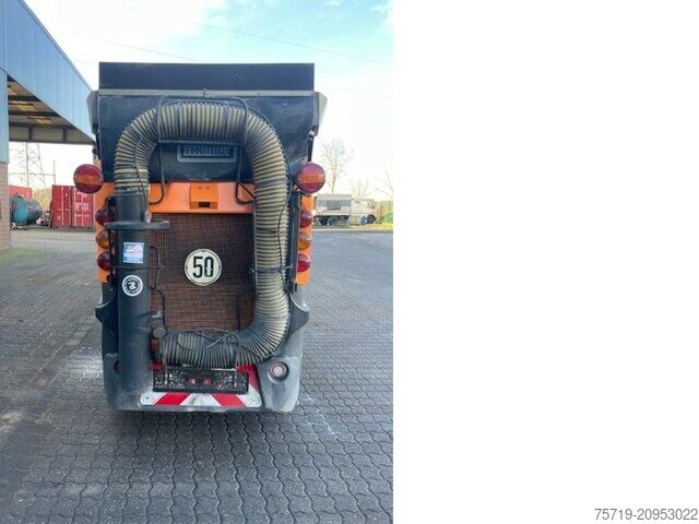 Fourgon personnalisé Schmidt Compact 200 Kleinkehrmaschine Euro6