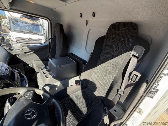 Kjølebil MERCEDES-BENZ ATEGO 821 L Kühlkoffer 6,2 m LBW 1 T*Luft HA
