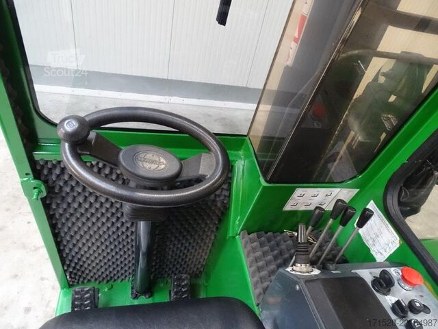 Nelisuuntatrukki Combilift C3000