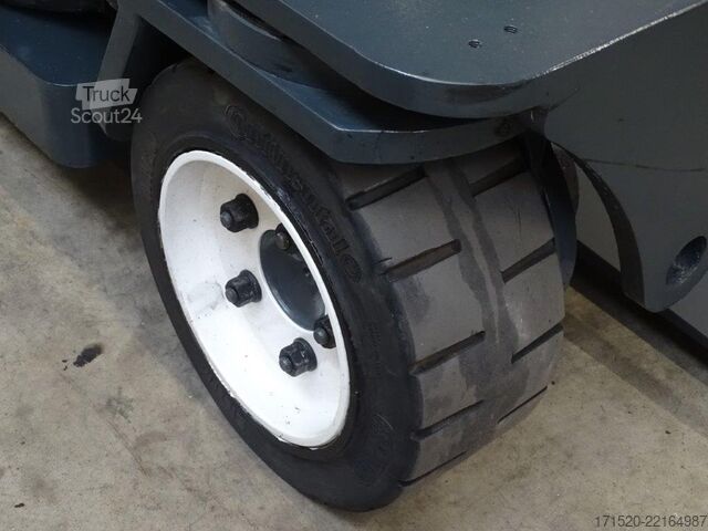 Nelisuuntatrukki Combilift C3000
