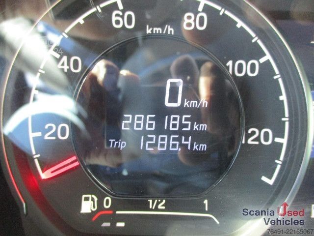 Standardni tegljač Scania R 460 A4x2NA